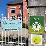 Holiday home Manoir Romantique 8 Mn Du Et 2 De Paris