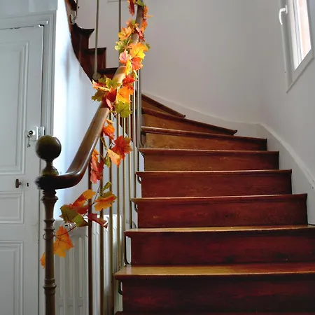 Manoir Romantique 8 Mn Du Et 2 De Paris Ferienhaus *